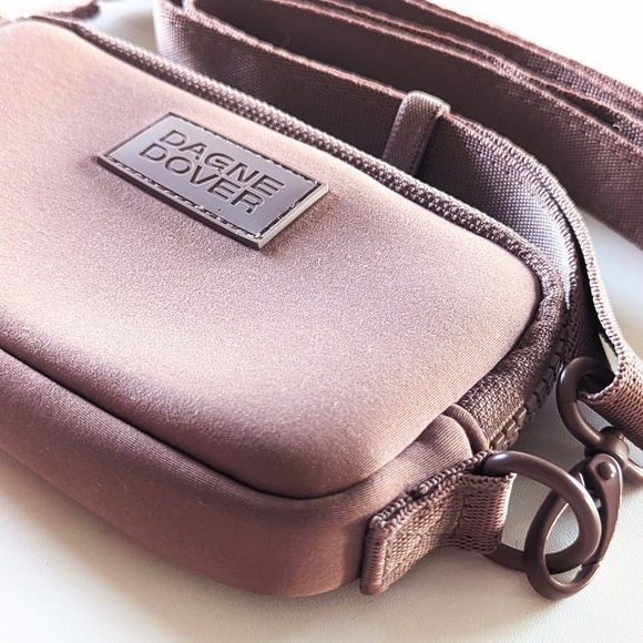 The Dagne Dover Mara Bag Dune - Picture 3 of 10